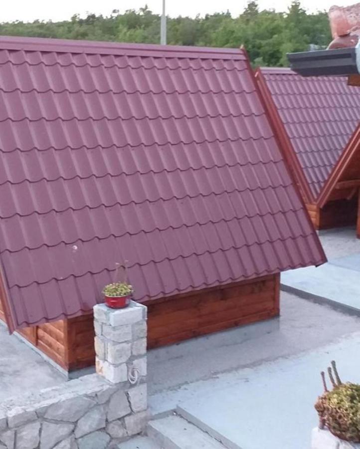 Bungalows Kisin Villa Trebinje Bagian luar foto